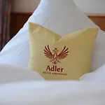 Adler باد والدسي