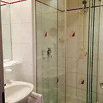 فندق Adler باد والدسي
